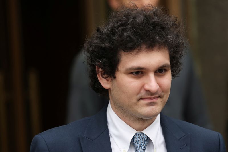 © Reuters. FILE PHOTO: Indicted FTX founder Sam Bankman-Fried exits United States Court in New York City, New York, U.S., June 15, 2023. REUTERS/Mike Segar/File Photo