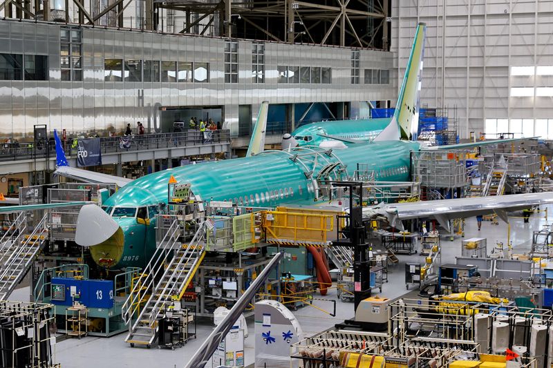 © Reuters. FILE PHOTO: Boeing 737 MAX planes are assembled at the company's plant in Renton, Washington, U.S., June 25, 2024. Jennifer Buchanan/Pool via REUTERS/File Photo