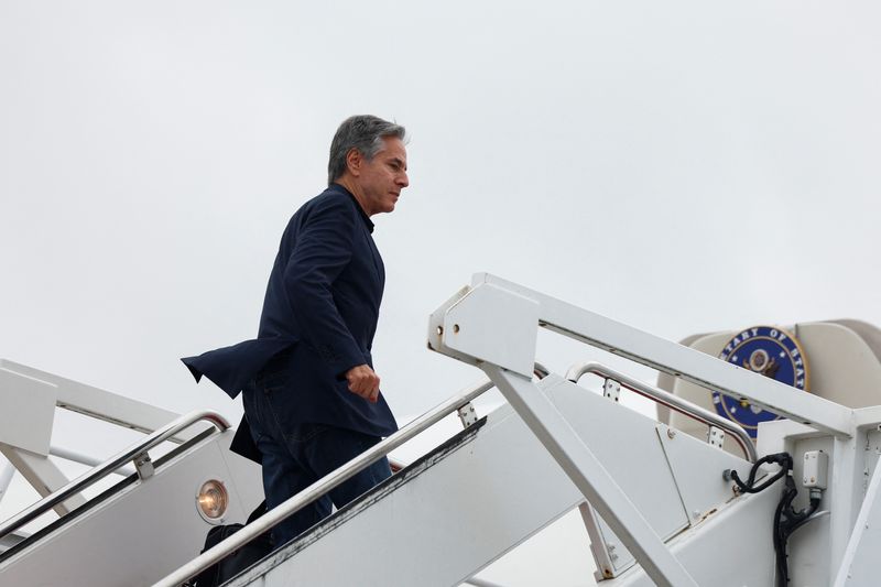 © Reuters. U.S. Secretary of State Antony Blinken departs for Egypt at Joint Base Andrews, Maryland, U.S., September 17, 2024. REUTERS/Evelyn Hockstein/Pool