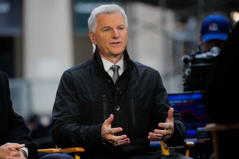 &copy; Reuters. FILE PHOTO: Southwest Airlines' Bob Jordan speaks as he is interviewed by CNBC outside the New York Stock Exchange (NYSE) in New York City, U.S., December 9, 2021. REUTERS/Brendan McDermid/File Photo