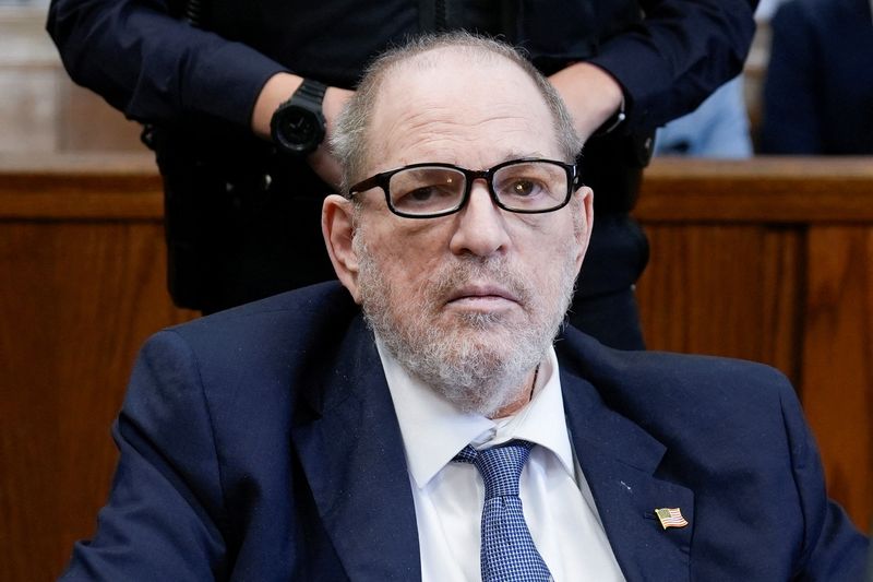 © Reuters. Former film producer Harvey Weinstein appears in criminal court in New York, Wednesday, September 18, 2024. Seth Wenig/Pool via REUTERS