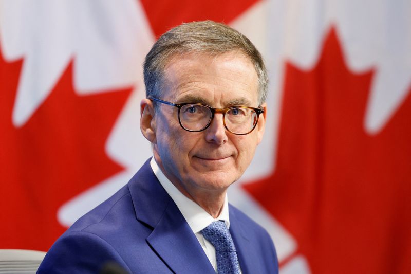 &copy; Reuters. FILE PHOTO: Bank of Canada Governor Tiff Macklem takes part in a press conference, after cutting key interest rate, in Ottawa, Ontario, Canada September 4, 2024. REUTERS/Blair Gable/File Photo