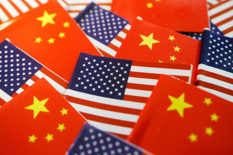 &copy; Reuters. FILE PHOTO: Flags of U.S. and China are seen in this illustration picture taken August 2, 2022. REUTERS/Florence Lo/Illustration/File Photo