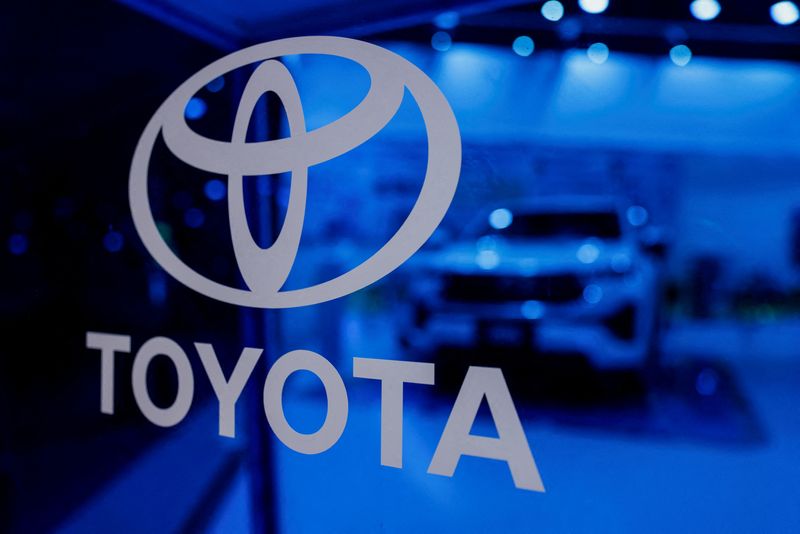 Toyota cheated on forklift engine emissions, lawsuit in US claims