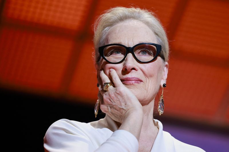 © Reuters. FILE PHOTO: Actress Meryl Streep reacts during the opening ceremony and the screening of the film 