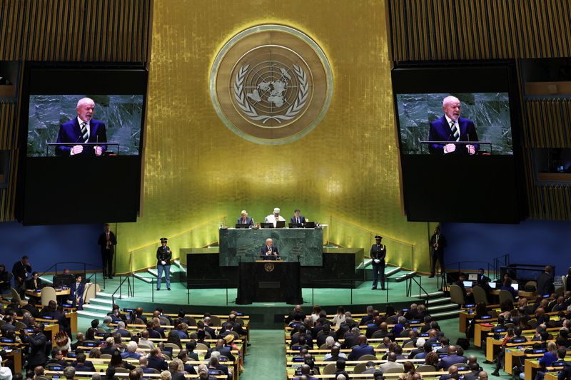 © Reuters. Presidente Luiz Inácio Lula da Silva discursa na Assembleia Geral da ONU
24/09/2024
REUTERS/Mike Segar