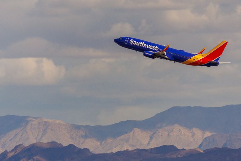 © Reuters. FILE PHOTO: A Southwest commercial airliner takes off from Las Vegas International Airport in Las Vegas, Nevada, U.S., February 8, 2024.  REUTERS/Mike Blake/File photo