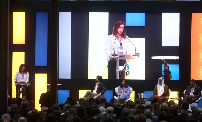 &copy; Reuters. Presidente da Petrobras, Magda Chambriard, discursa durante a Rio Oil % Gas & Energy, no Rio de Janeiron23/09/2024 REUTERS/Pilar Olivares