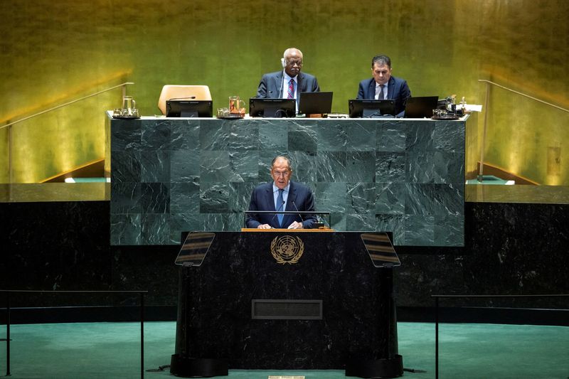 &copy; Reuters. Russian Foreign Minister Sergei Lavrov addresses the 79th United Nations General Assembly at U.N. headquarters in New York, U.S., September 28, 2024.  REUTERS/Eduardo Munoz