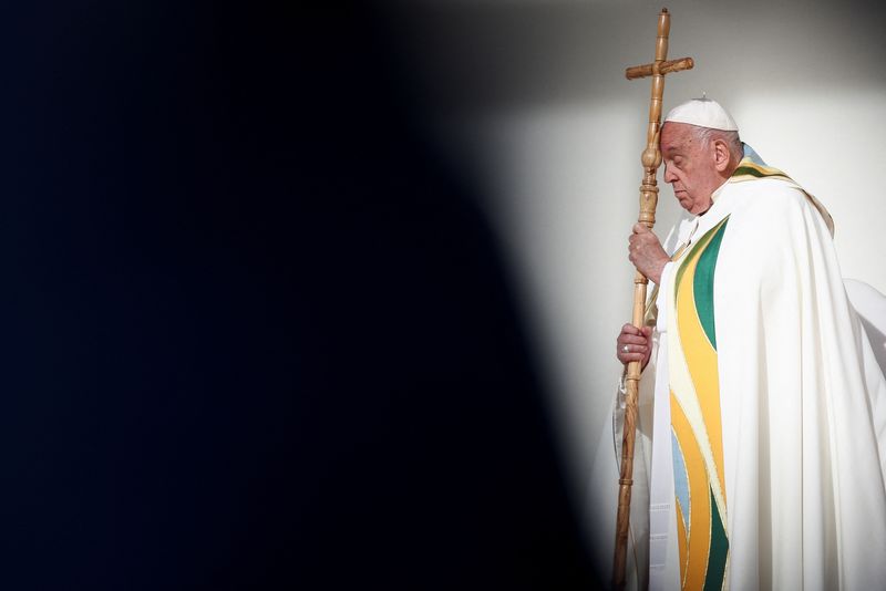 © Reuters. Pope Francis, King Baudouin Stadium, Brussels, September 29, 2024. REUTERS/Guglielmo Mangiapane