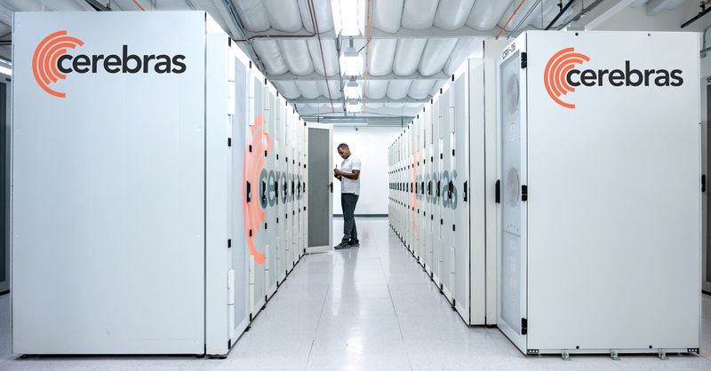 &copy; Reuters. FILE PHOTO: Startup Cerebras System's new AI supercomputer Andromeda is seen at a data center in Santa Clara, California, U.S. October 2022.  Rebecca Lewington/Cerebras Systems/Handout via REUTERS/File Photo