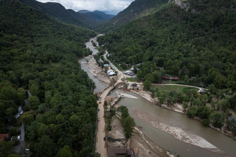 &copy; Reuters. A drone view shows a damaged area following the passing of Hurricane Helene, in Lake Lure, North Carolina, U.S., October 1, 2024. REUTERS/Marco Bello