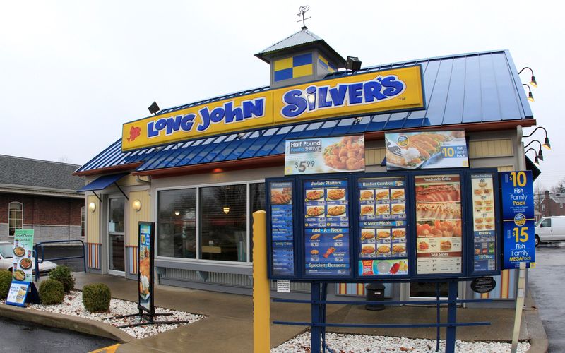 &copy; Reuters. FILE PHOTO: A view shows a Long John Silver's seafood restaurant in Louisville, Kentucky January 18, 2011. REUTERS/John Sommers II/File Photo