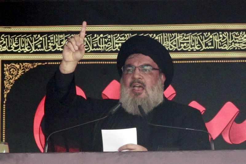 &copy; Reuters. FILE PHOTO: Lebanon's Hezbollah leader Sayyed Hassan Nasrallah addresses his supporters during a public appearance at a religious procession to mark Ashura in Beirut's southern suburbs October 24, 2015. REUTERS/Aziz Taher/File Photo