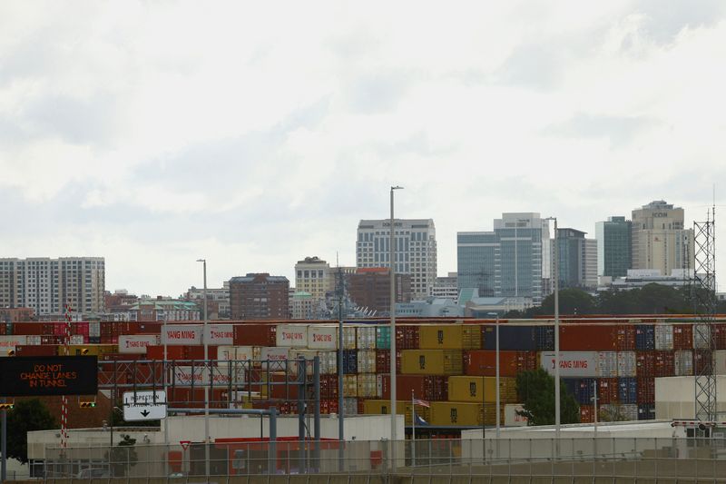 &copy; Reuters. Containers are stacked at the Portsmouth Marine Terminal (PMT), as port workers from the International Longshoremen's Association (ILA) participate in a strike, in Portsmouth, Virginia, U.S., October 2, 2024. REUTERS/Jose Luis Gonzalez