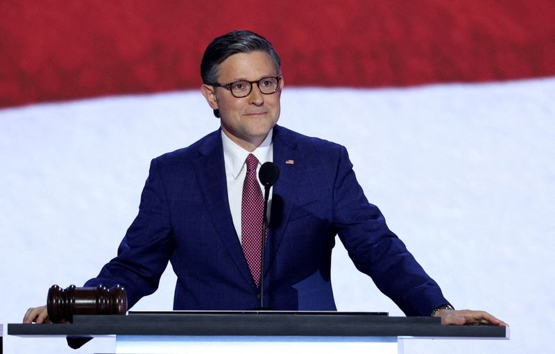 &copy; Reuters. FILE PHOTO: House Speaker Mike Johnson holds the gavel on Day 1 of the Republican National Convention (RNC) at the Fiserv Forum in Milwaukee, Wisconsin, U.S., July 15, 2024. REUTERS/Mike Segar/File Photo