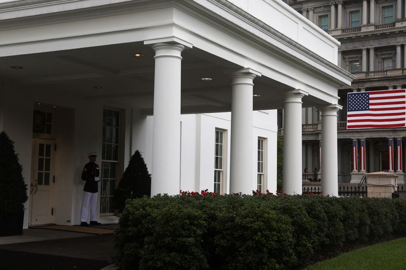 © Reuters. FILE PHOTO: A general view of the West Wing of the White House in Washington, U.S. July 5, 2023.  REUTERS/Jonathan Ernst/File Photo