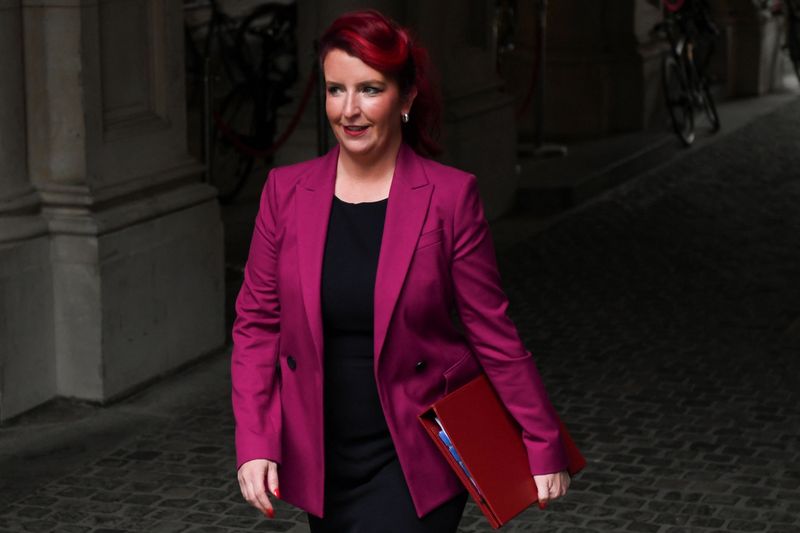 &copy; Reuters. FILE PHOTO: Britain's Secretary for Transport Louise Haigh walks outside Downing Street in London, Britain, July 9, 2024. REUTERS/Chris J. Ratcliffe/File Photo