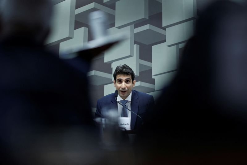 &copy; Reuters. Gabriel Galipolo, indicado à presidência do BC, em sabatina na Comissão de Assuntos Econômicos (CAE) do Senado n08/10/2024. REUTERS/Adriano Machado