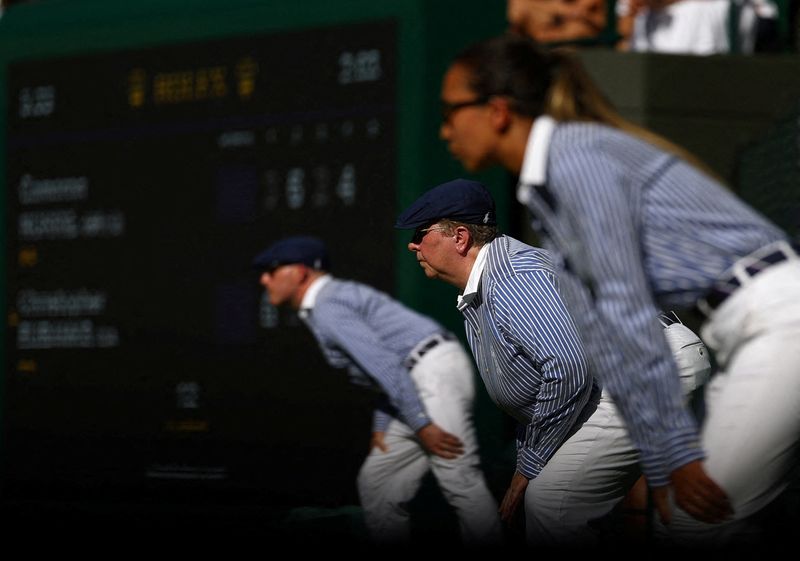 &copy; Reuters. Juízes de linha no torneio de Wimbledonn07/07/2023nREUTERS/Hannah Mckay