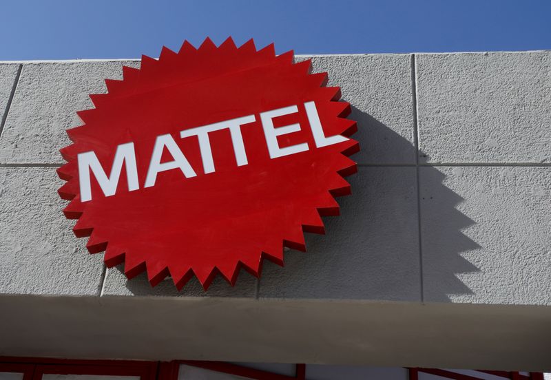 &copy; Reuters. FILE PHOTO: The Mattel company logo is pictured at the entrance of the Montoi plant in the municipality of Escobedo, Mexico March 15, 2022. REUTERS/Daniel Becerril/File Photo