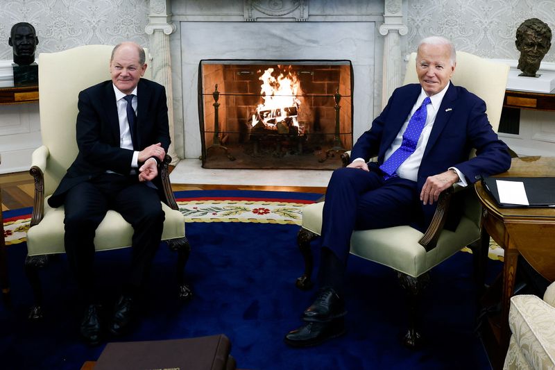 Biden spoke with German chancellor, discussed Ukraine, says White House