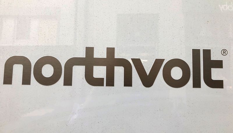 © Reuters. FILE PHOTO: Northvolt logo is pictured in the Northvolt office in Stockholm, Sweden June 14, 2018. REUTERS/Esha Vaish/File Photo