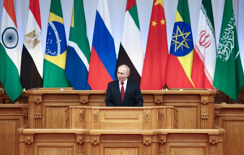 &copy; Reuters. FILE PHOTO: Russian President Vladimir Putin speaks at the BRICS Parliamentary Forum in Saint Petersburg, Russia July 11, 2024.  Valeriy Sharifulin/Host Photo Agency BRICS-RUSSIA2024.RU/Handout via REUTERS/File Photo