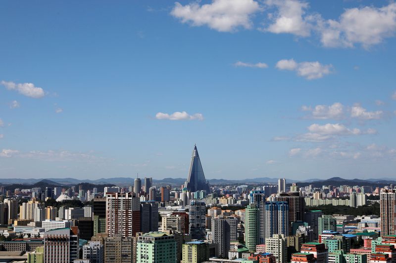 © Reuters. FILE PHOTOL A general view of the city of Pyongyang ahead of the 70th anniversary of North Korea's foundation, September 7, 2018. REUTERS/Danish Siddiqui/File Photo