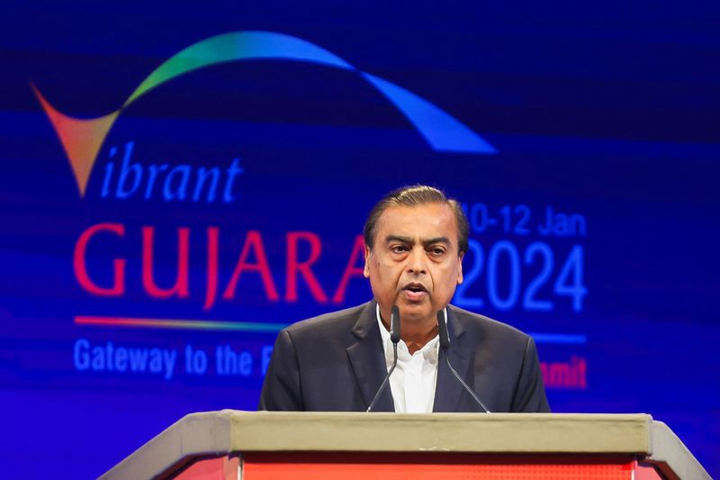 © Reuters. Mukesh Ambani, Gandhinagar, Gujarat, January 10, 2024. REUTERS/Amit Dave