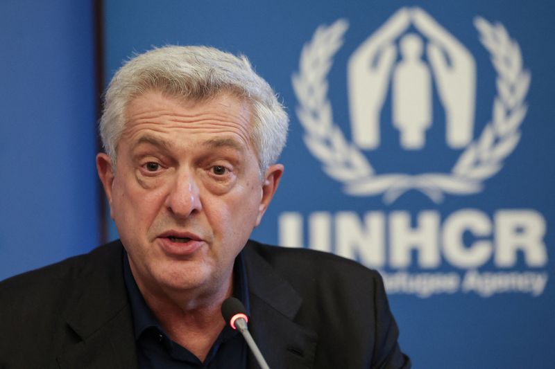 © Reuters. FILE PHOTO: United Nations High Commissioner for Refugees Filippo Grandi speaks during press a conference in Beirut, Lebanon , October 6, 2024. REUTERS/Louisa Gouliamaki/File Photo