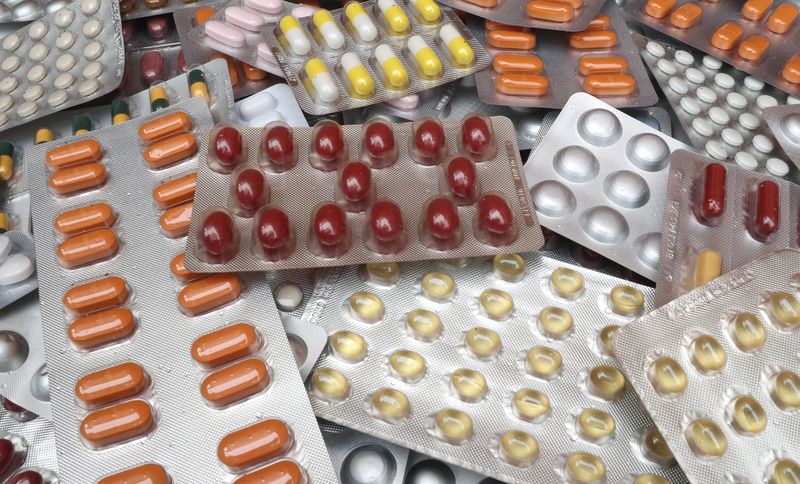 &copy; Reuters. FILE PHOTO: Illustration photo shows various medicine pills in their original packaging in Brussels, Belgium August 9, 2019.   REUTERS/Yves Herman/Illustration/File Photo