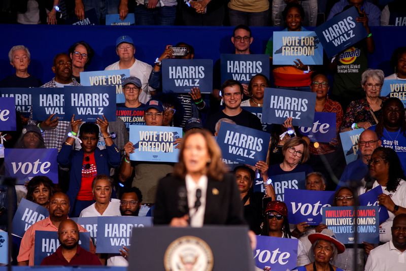 &copy; Reuters. Candidata democrata à Presidência dos EUA, Kamala Harrisn13/10/2024nREUTERS/Jonathan Drake