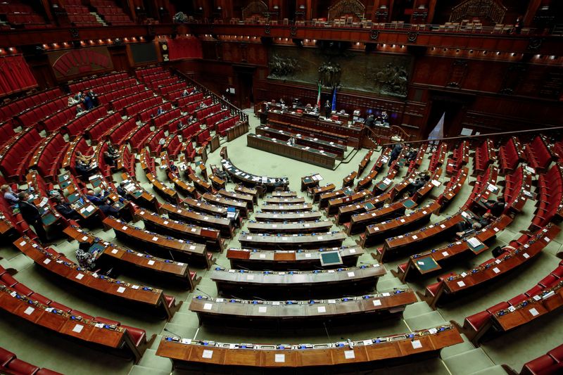 &copy; Reuters. FILE PHOTO: Italy's lower house of parliament holds a confidence vote over 2021 budget in Rome, Italy December 23, 2020. REUTERS/Remo Casilli/File Photo