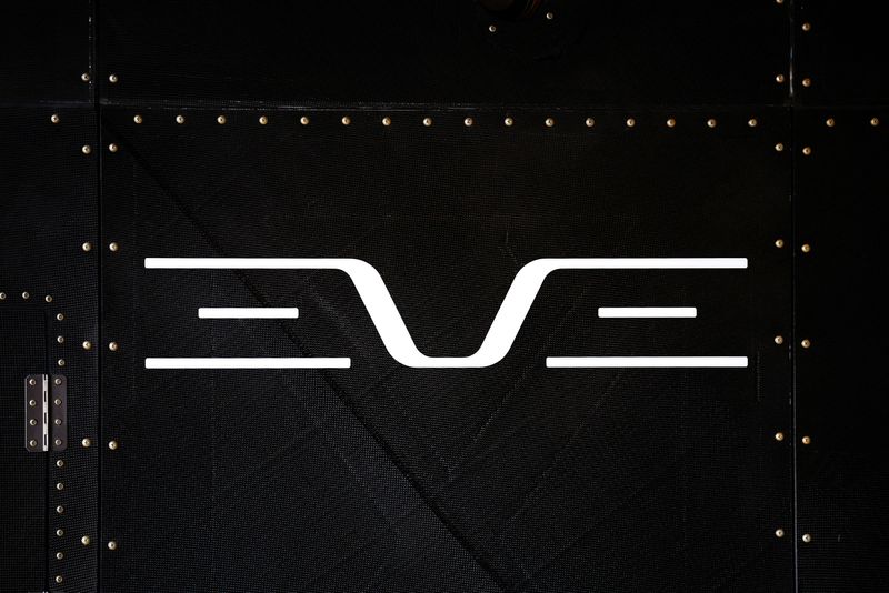 &copy; Reuters. FILE PHOTO: The Eve Air Mobility logo is seen on the full-scale prototype of an electric vertical take-off and landing (eVTOL) aircraft as it is presented for the first time in Gaviao Peixoto, Brazil July 3, 2024. REUTERS/Amanda Perobelli/File Photo