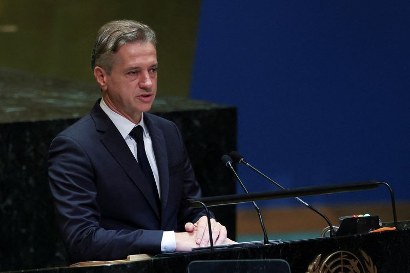 &copy; Reuters. FILE PHOTO: Slovenia's Prime Minister Robert Golob addresses the 79th United Nations General Assembly at U.N. headquarters in New York, U.S., September 27, 2024.  REUTERS/Mike Segar/File Photo