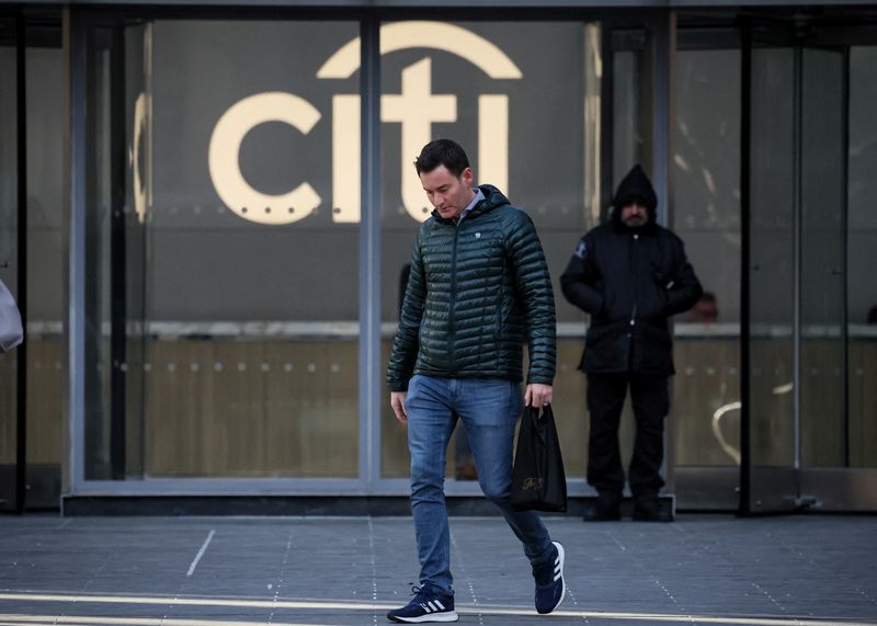 &copy; Reuters. A worker exits the Citi Headquarters in New York, U.S., January 22, 2024.  REUTERS/Brendan McDermid/File Photo