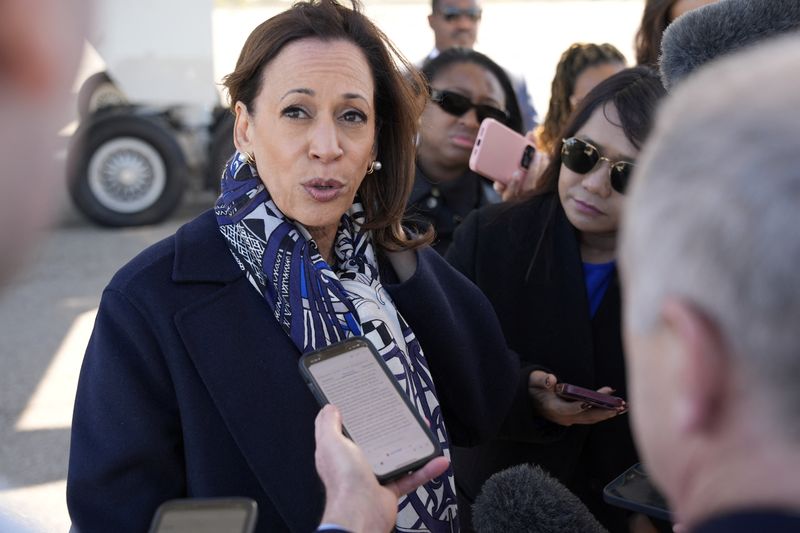 &copy; Reuters. Vice-presidente e candidata democrata à Casa Branca, Kamala Harrisn16/10/2024nJacquelyn Martin/Pool via REUTERS