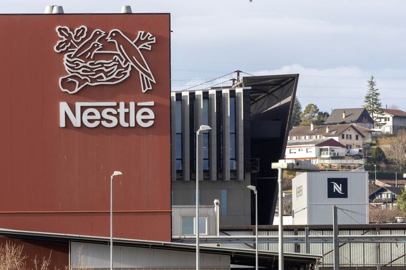 &copy; Reuters. A logo of food giant Nestle is seen in a building in Orbe, Switzerland, February 9, 2024. REUTERS/Denis Balibouse/File Photo