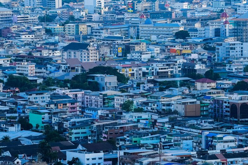 &copy; Reuters. FILE PHOTO: Bangkok's skyline photographed during sunset in Bangkok, Thailand, January 4, 2023. REUTERS/Athit Perawongmetha/File Photo