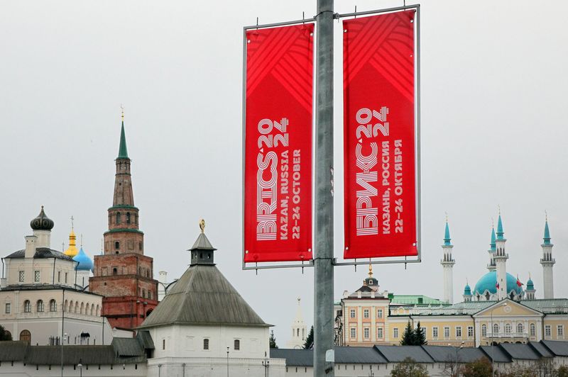 &copy; Reuters. Cartaz sobre Brics em Kazann 17/10/2024   REUTERS/Alexey Nasyrov