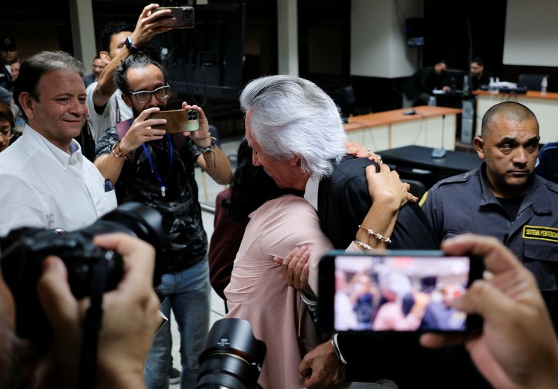 © Reuters. Jose Ruben Zamora Marroquin, Guatemala City, October 18, 2024. REUTERS/Josue Decavele