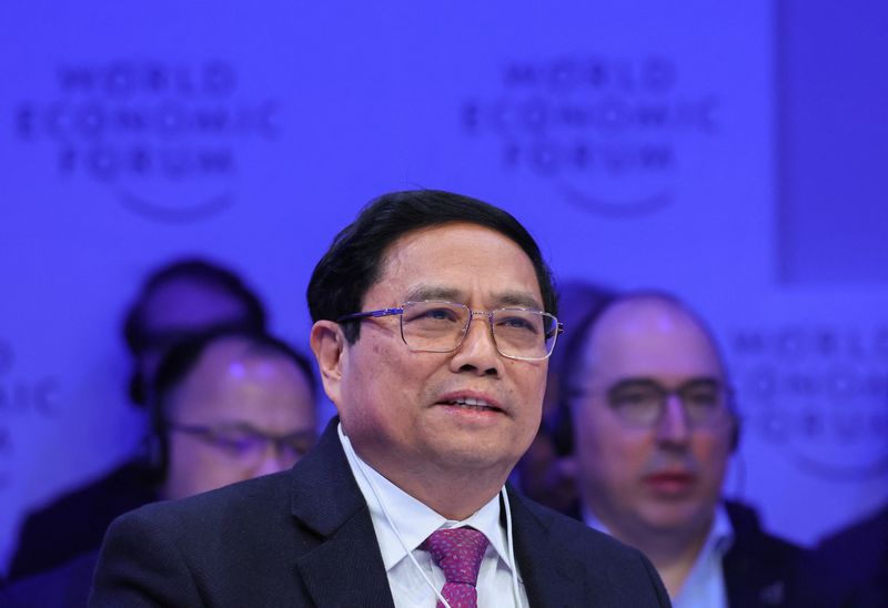 © Reuters. Vietnam’s Prime Minister Pham Minh Chinh speaks during the 54th annual meeting of the World Economic Forum in Davos, Switzerland, January 16, 2024. REUTERS/Denis Balibouse/ File Photo