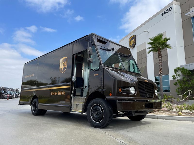 &copy; Reuters. FILE PHOTO: United Parcel Service's (UPS) newly launched electric delivery truck is seen in Compton, California, U.S., September 13, 2023. REUTERS/Lisa Baertlein/File Photo