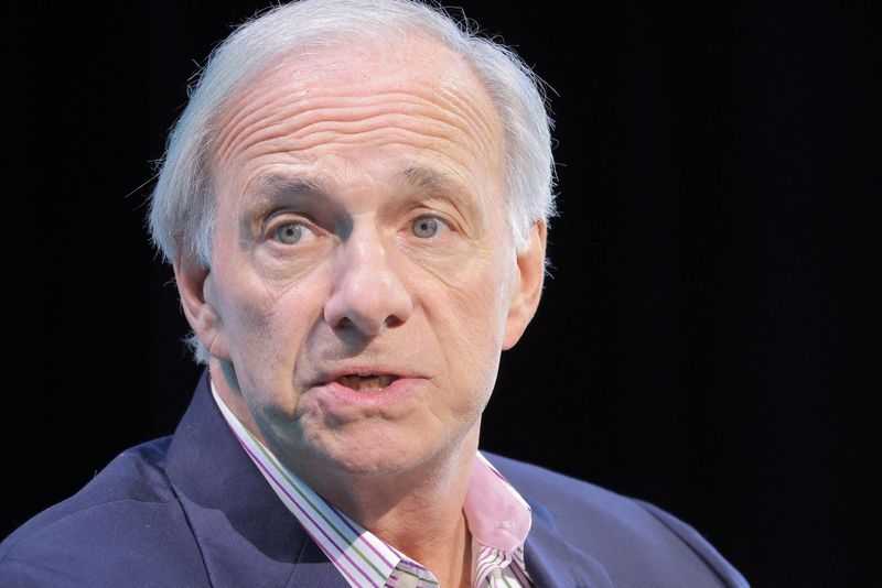 &copy; Reuters. FILE PHOTO: Ray Dalio, Founder of Bridgewater Associates, speaks at The Wall Street Journal’s Future of Everything Festival in New York City, U.S., May 22, 2024. REUTERS/Andrew Kelly/File Photo