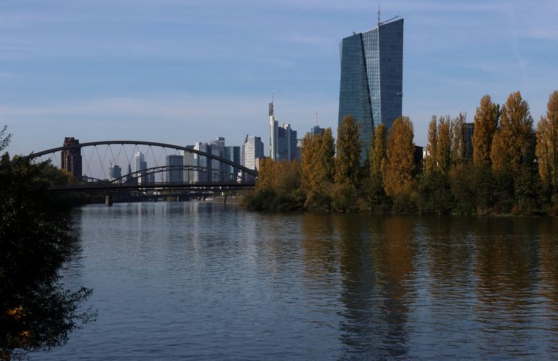 &copy; Reuters. FILE PHOTO: A general view shows the European Central Bank (ECB) building, in Frankfurt, Germany October 27, 2022. REUTERS/Wolfgang Rattay/File Photo