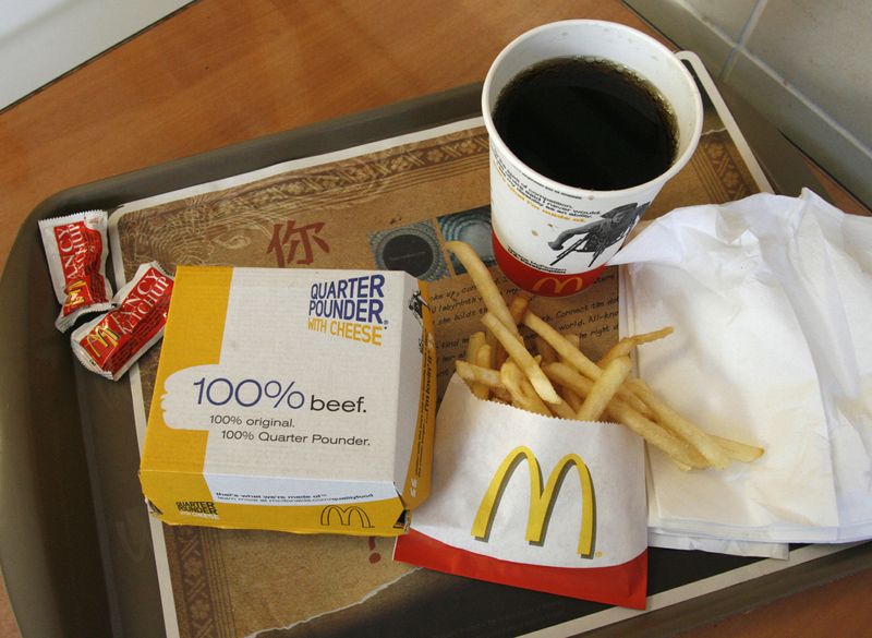 &copy; Reuters. FILE PHOTO: A meal consisting of a Quarter Pounder hamburger, french fries and soft-drink is pictured at a McDonald's restaurant in Los Angeles, California July 23, 2008.    REUTERS/Fred Prouser /File Photo