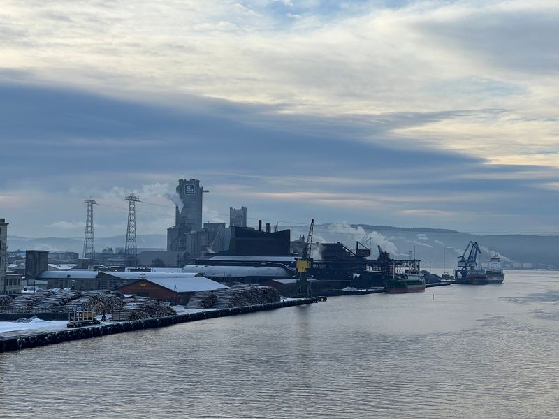 &copy; Reuters. A view of Heroeya peninsula with Yara plant and the river Porsgrunnselva, Norway January 28, 2023. REUTERS/Victoria Klesty/ File Photo