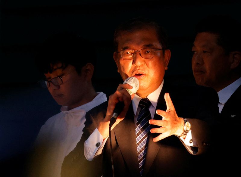 &copy; Reuters. Japan's Prime Minister Shigeru Ishiba, leader of the Liberal Democratic Party, delivers his speech at a campaign event for the upcoming general election in Tokyo, Japan, October 26, 2024. REUTERS/Manami Yamada