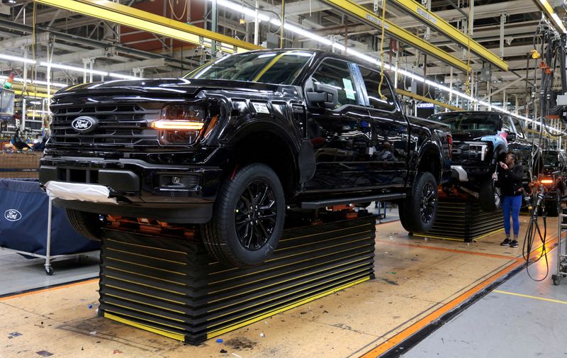 &copy; Reuters. FILE PHOTO: A Ford F-150 pickup truck is seen on the assembly line at Dearborn Truck Plant in Dearborn, Michigan, U.S.  April 11, 2024.  REUTERS/Rebecca Cook/File Photo